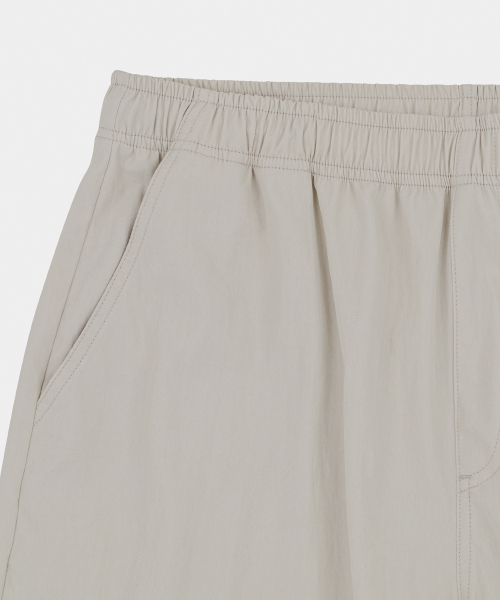LETTERCOMO(レテルコモ)の「エッセンシャルイージーバンディングショーツサンド(その他パンツ・レディース・サンドベージュ・MEDIUM/LARGE)」の4枚目の写真
