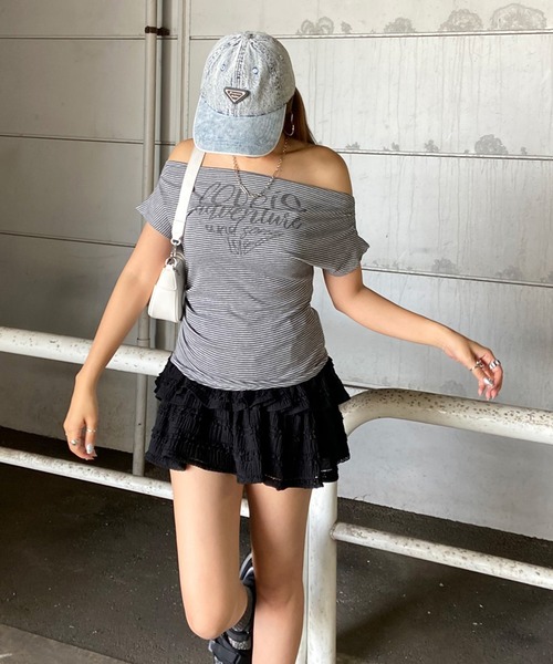 non-hedge(ノンヘッジ)の「ボーダーロゴオフショルダーTシャツ(Tシャツ/カットソー・レディース・グレー/オフホワイト・FREE)」の4枚目の写真