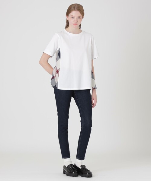BLUE LABEL CRESTBRIDGE（ブルーレーベルクレストブリッジ）の「プレーティングシルケット天竺サイドチェックTシャツ（Tシャツ/カットソー・レディース・ダークネイビー/ブラック/ホワイト・38/40）」の21枚目の写真