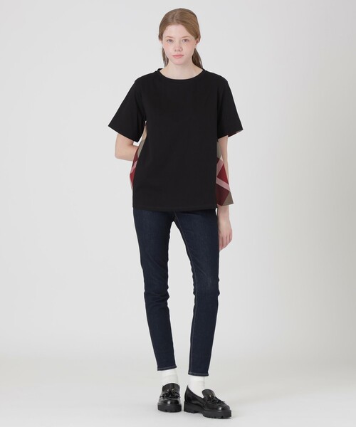BLUE LABEL CRESTBRIDGE（ブルーレーベルクレストブリッジ）の「プレーティングシルケット天竺サイドチェックTシャツ（Tシャツ/カットソー・レディース・ダークネイビー/ブラック/ホワイト・38/40）」の20枚目の写真