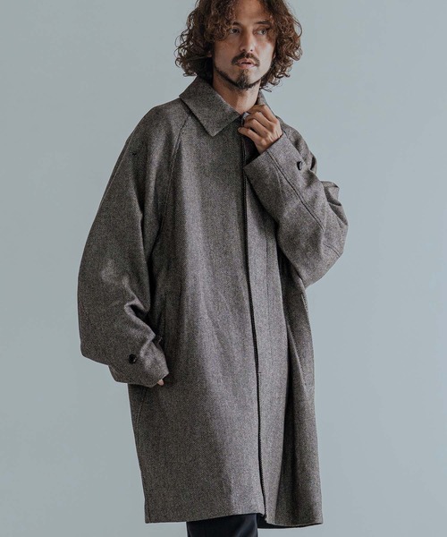 Magine(マージン)の「mj11743-Herringbone Tweed Oversized Balmacaan Coat バルマカンコート(MGN-263-013)(その他アウター・メンズ・ホワイト/ブラック/チャコール・44/46/48)」の5枚目の写真