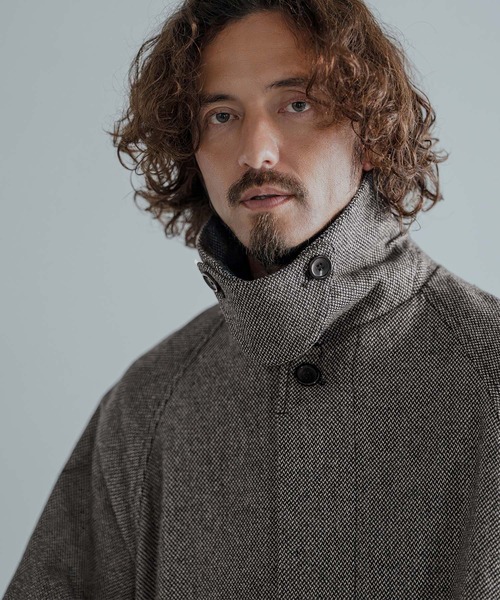 Magine(マージン)の「mj11743-Herringbone Tweed Oversized Balmacaan Coat バルマカンコート(MGN-263-013)(その他アウター・メンズ・ホワイト/ブラック/チャコール・44/46/48)」の6枚目の写真