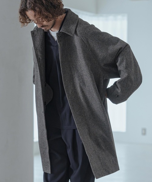 Magine(マージン)の「mj11743-Herringbone Tweed Oversized Balmacaan Coat バルマカンコート(MGN-263-013)(その他アウター・メンズ・ホワイト/ブラック/チャコール・44/46/48)」の17枚目の写真