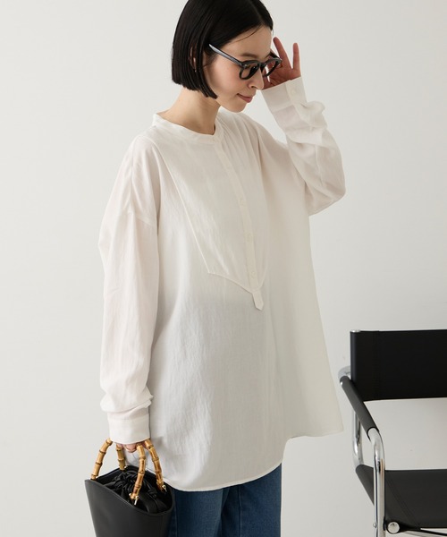Aunely(オーネリー)の「【Aunely】洗練 バンドカラーシャツチュニック<YOSOOIシリーズ>(シャツ/ブラウス・レディース・カーキ/モカ/オフホワイト/ブラック/ブルー/チャコール・L/M)」の20枚目の写真