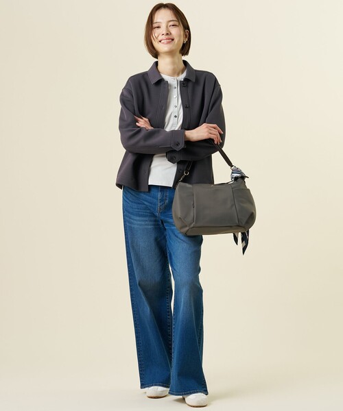 J.PRESS Ladies(J.プレス レディス)の「【WEB限定・季節の変わり目に】ダンボールジャージー シャツ(シャツ/ブラウス・レディース・ネイビー系/グレー系/ピーコックグリーン系/ライトグレー系・SMALL)」の11枚目の写真