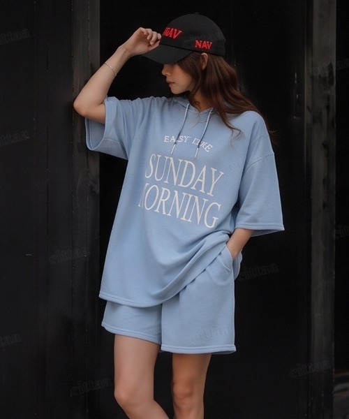 Dalfwin(ダールフィン)の「韓国ファッション 【上下セット】SUNDAYフード付き半袖セットアップ(ルームウェア/パジャマ・レディース・ネイビー/ホワイト系その他/ピンク/ライトブルー・FREE)」の19枚目の写真