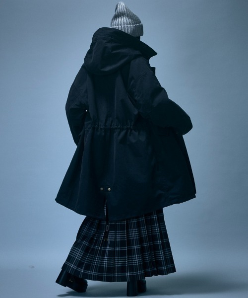 GEVS.(ジェイヴィス)の「チェックマキシプリーツスカート<大きいサイズ有>GEVS.(スカート・レディース・ブラック系/レッド系・M/3L/LL/L/5L/4L)」の17枚目の写真