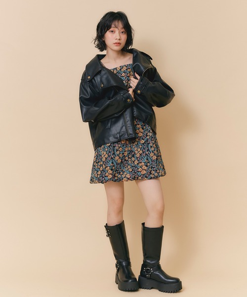 REDYAZEL(レディアゼル)の「タックスリーブオーバーライダースジャケット(ライダースジャケット・レディース・ベージュ/ブラック・FREE)」の10枚目の写真