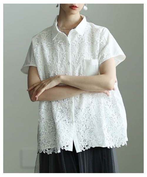 Sawa a la mode（サワアラモード）の「レース切替フレンチスリーブシャツ（シャツ/ブラウス・レディース・ブラック/オフホワイト・FREE）」の5枚目の写真