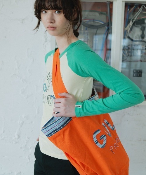 common gull products.(コモンガルプロダクツ)の「暮れかけのラグラン(Tシャツ/カットソー・レディース・ネイビー/ダークブラウン系/キナリ/イエロー系/イエロー系1/ミント・SMALL/MEDIUM/LARGE)」の11枚目の写真