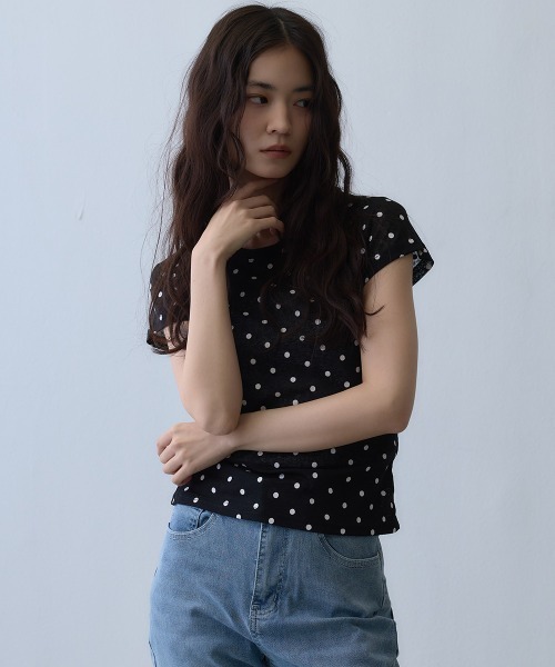Clum(クルム)の「dot sheer compact top / ドットシアーコンパクトトップス(Tシャツ/カットソー・レディース・ブラック・MEDIUM/SMALL)」の9枚目の写真