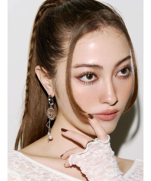 EVRIS（エヴリス）の「SUNNY MOTIF ピアス（ピアス（両耳用）・レディース・シルバー/ゴールド・FREE）」の6枚目の写真
