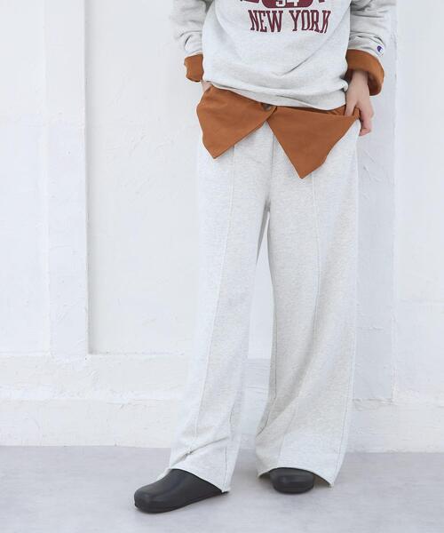 URBAN RESEARCH DOORS(アーバンリサーチドアーズ)の「『別注』Champion×DOORS SWEAT PANTS(その他パンツ・レディース・ネイビー/グレー/アイボリー・ONE)」の4枚目の写真