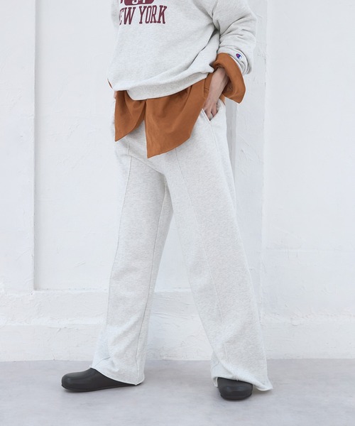 URBAN RESEARCH DOORS(アーバンリサーチドアーズ)の「『別注』Champion×DOORS SWEAT PANTS(その他パンツ・レディース・ネイビー/グレー/アイボリー・ONE)」の19枚目の写真