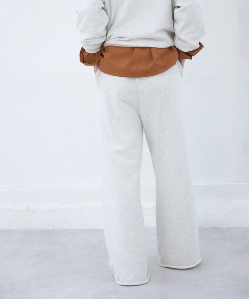 URBAN RESEARCH DOORS(アーバンリサーチドアーズ)の「『別注』Champion×DOORS SWEAT PANTS(その他パンツ・レディース・ネイビー/グレー/アイボリー・ONE)」の18枚目の写真