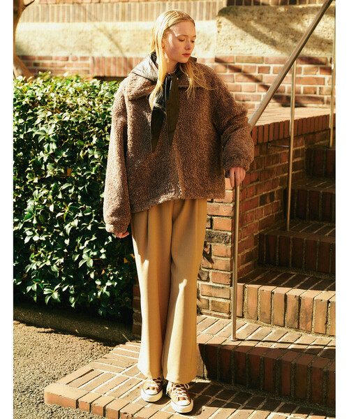GYMPHLEX(ジムフレックス)の「Gymphlex | タック ワイドイージーパンツ WOMEN(その他パンツ・レディース・ブラック/ベージュ・14/12)」の11枚目の写真