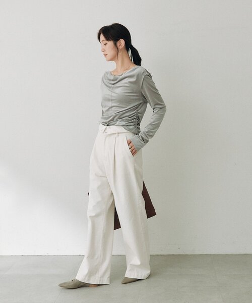 RIVE DROITE(リヴドロワ)の「シアーベロアドレーピーカットソー(秋服/冬服/オフィスカジュアル)(Tシャツ/カットソー・レディース・オフホワイト/グレー/ブラック・FREE)」の10枚目の写真
