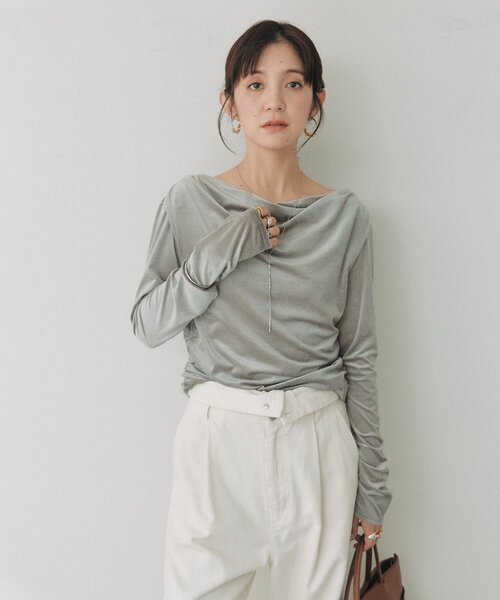 RIVE DROITE(リヴドロワ)の「シアーベロアドレーピーカットソー(秋服/冬服/オフィスカジュアル)(Tシャツ/カットソー・レディース・オフホワイト/グレー/ブラック・FREE)」の12枚目の写真