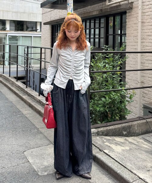 CIAOPANIC(チャオパニック)の「ハイネック星スタッズギャザーダブルジップブルゾン(Tシャツ/カットソー・レディース・チャコールグレー/グレー/サックスブルー・ONE SIZE)」の9枚目の写真