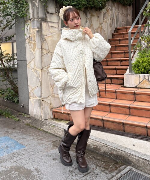 w closet（ダブルクローゼット）の「リバーシブルモンスターパーカー（モッズコート・レディース・ブルー/オフホワイト/ブラック/アイボリー・FREE）」の18枚目の写真