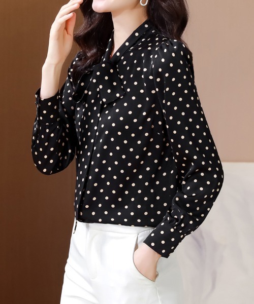 ONEP STAR(ワンピスター)の「ボウタイ付きドット柄長袖ブラウス(シャツ/ブラウス・レディース・ブラック/ベージュ・MEDIUM/X-LARGE/LARGE)」の8枚目の写真