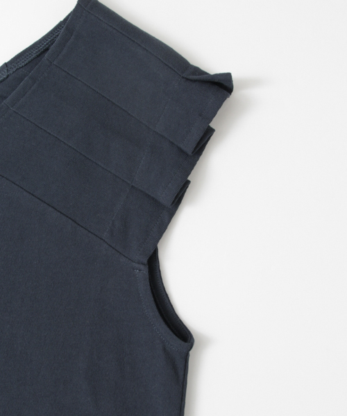 URBAN RESEARCH（アーバンリサーチ）の「UR 袖フリルTシャツ（Tシャツ/カットソー・レディース・ホワイト/ネイビー/イエロー/カーキ・FREE）」の11枚目の写真