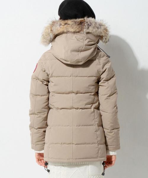 UNITED ARROWS（ユナイテッドアローズ）の「＜CANADA GOOSE(カナダグース)＞ BELLEVILLE 2015 FW（ダウンジャケット/コート・レディース・ベージュ・MEDIUM/SMALL）」の17枚目の写真