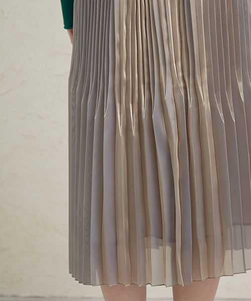 UNITED TOKYO（ユナイテッドトウキョウ）の「ブライトオーロラプリーツスカート（スカート・レディース・グリーン/ピンク/ゴールド・1）」の13枚目の写真