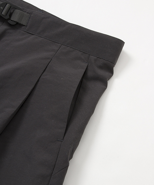 WORK NOT WORK URBAN RESEARCH（ワークノットワークアーバンリサーチ）の「WORK NOT WORK ピーチナイロンタックイージーショートパンツ　（その他パンツ・メンズ・チャコールグレー/オリーブ・SMALL/MEDIUM/LARGE）」の7枚目の写真