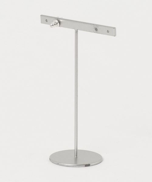 Dr MONROE(ドクターモンロー)の「SV925 スターホースシューピアス(ピアス(片耳用)・メンズ・シルバー・ONE SIZE)」の3枚目の写真