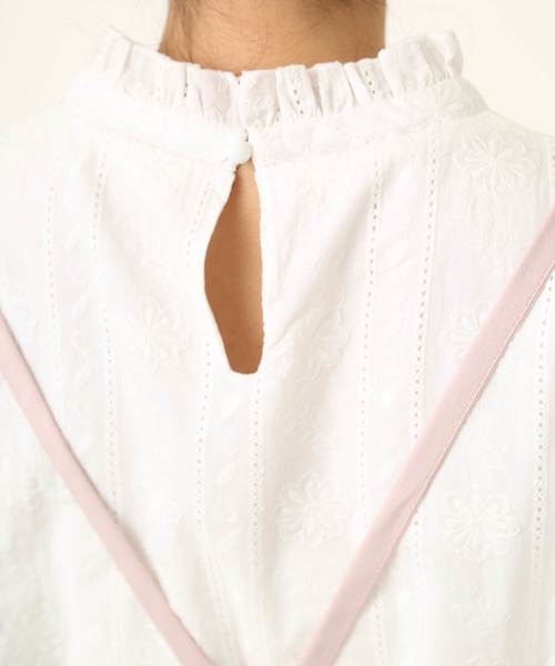 OLIVE des OLIVE（オリーブデオリーブ）の「プチハイネックレースブラウス（シャツ/ブラウス・レディース・ブラック/オフホワイト・FREE）」の7枚目の写真