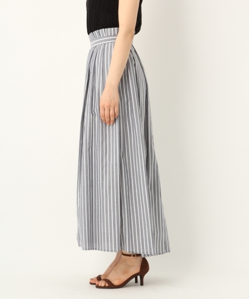 A part by（アパートバイ）の「Cサッカーストライプヘムフレアスカート 786636（スカート・レディース・ネイビー/サックスブルー・LARGE/MEDIUM）」の4枚目の写真