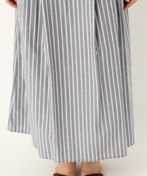 A part by（アパートバイ）の「Cサッカーストライプヘムフレアスカート 786636（スカート・レディース・ネイビー/サックスブルー・LARGE/MEDIUM）」の8枚目の写真