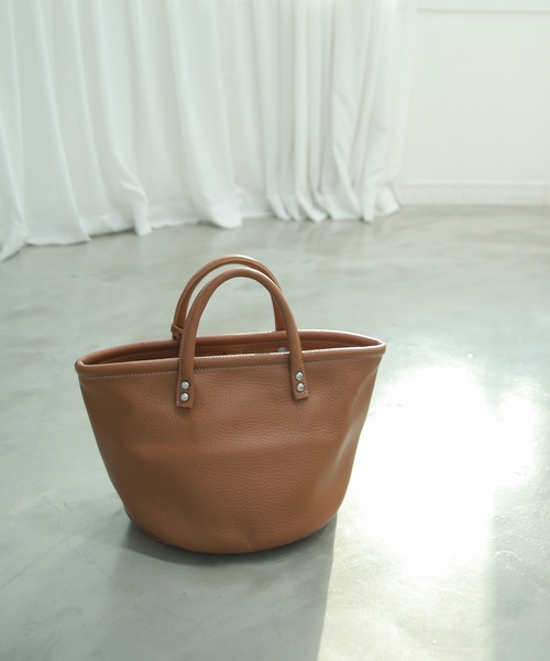 UNE MANSION(ユヌマンション)の「【本革】バケツミニバッグ(ドラムバッグ)」|キャメル