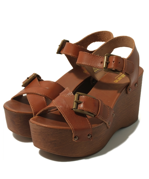 Kastane（カスタネ）の「【Kastane】SANDY SHOES 厚底サンダル（サンダル・レディース・ライトベージュ/キャメル/ブラック/ネイビー・36/37/38）」の2枚目の写真