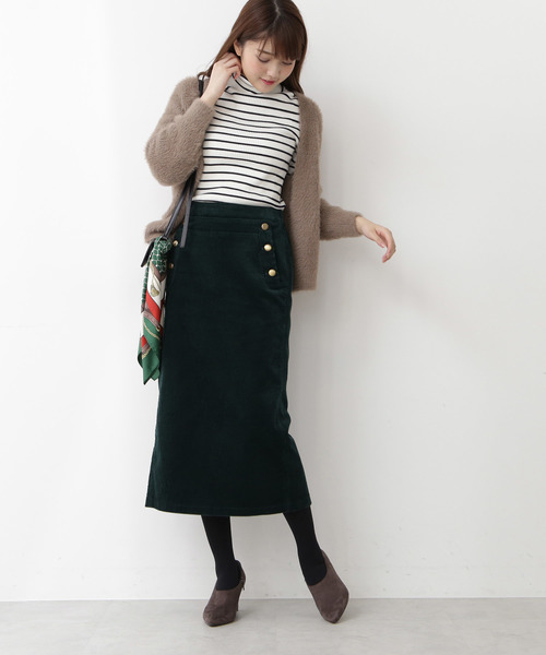 N.（N. Natural Beauty Basic）（エヌエヌナチュラルビューティーベーシック）の「◆パール釦タートルニット（ニット/セーター・レディース・ホワイト/ホワイト系その他/ブラウン/ブルー/ネイビー・MEDIUM）」の6枚目の写真