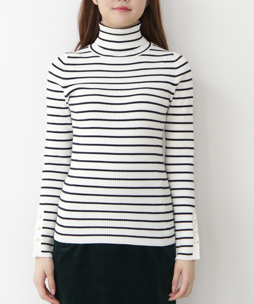 N.（N. Natural Beauty Basic）（エヌエヌナチュラルビューティーベーシック）の「◆パール釦タートルニット（ニット/セーター・レディース・ホワイト/ホワイト系その他/ブラウン/ブルー/ネイビー・MEDIUM）」の17枚目の写真