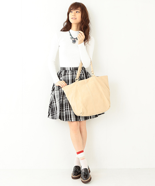 Ray BEAMS（レイビームス）の「Ray BEAMS / テレコハイネック（Tシャツ/カットソー・レディース・ライトグレー/ブラック/オフホワイト・ONE SIZE）」の13枚目の写真