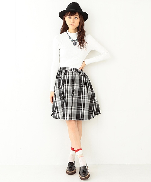 Ray BEAMS（レイビームス）の「Ray BEAMS / テレコハイネック（Tシャツ/カットソー・レディース・ライトグレー/ブラック/オフホワイト・ONE SIZE）」の4枚目の写真