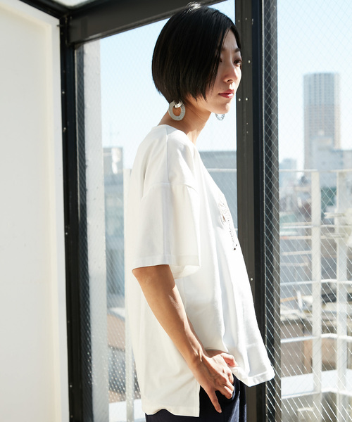 ear PAPILLONNER（イアパピヨネ）の「シマウマＴシャツ（Tシャツ/カットソー・レディース・ホワイト/ブラック/カーキ・FREE）」の12枚目の写真