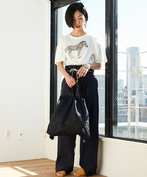 ear PAPILLONNER（イアパピヨネ）の「シマウマＴシャツ（Tシャツ/カットソー・レディース・ホワイト/ブラック/カーキ・FREE）」の14枚目の写真