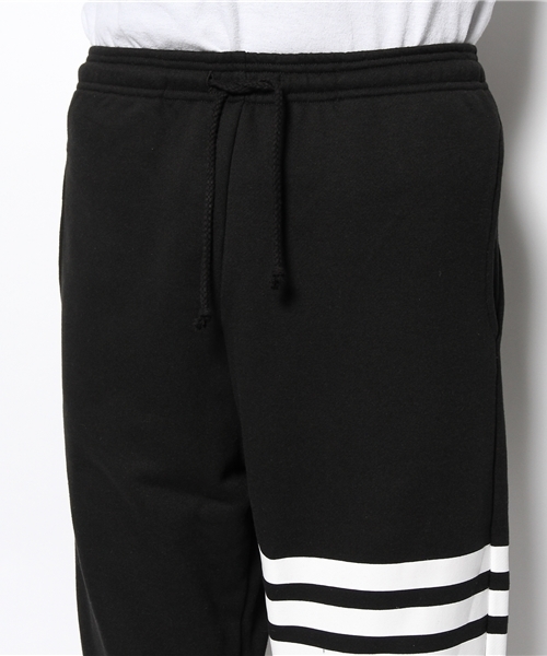 WEGO(ウィゴー)の「WEGO/ラインプリントスウェットクロップドパンツ(その他パンツ・メンズ・ホワイト/ブラック・FREE)」の5枚目の写真