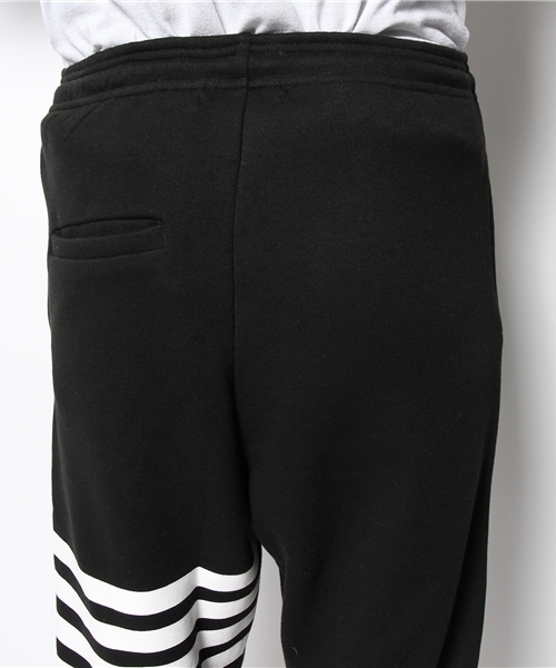 WEGO(ウィゴー)の「WEGO/ラインプリントスウェットクロップドパンツ(その他パンツ・メンズ・ホワイト/ブラック・FREE)」の6枚目の写真