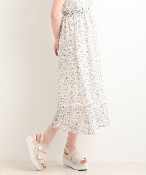 MAJESTIC LEGON（マジェスティックレゴン）の「2WAYショルダーフラワーワンピ（ワンピース・レディース・ホワイト系その他/グリーン系その他/ブルー系その他4・SMALL/MEDIUM）」の8枚目の写真
