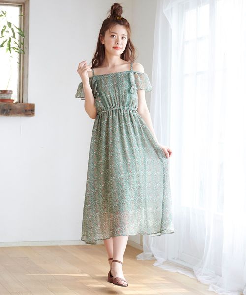 MAJESTIC LEGON（マジェスティックレゴン）の「2WAYショルダーフラワーワンピ（ワンピース・レディース・ホワイト系その他/グリーン系その他/ブルー系その他4・SMALL/MEDIUM）」の18枚目の写真