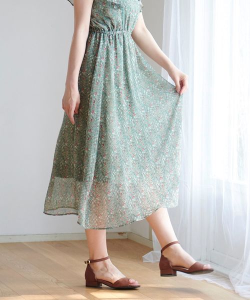 MAJESTIC LEGON（マジェスティックレゴン）の「2WAYショルダーフラワーワンピ（ワンピース・レディース・ホワイト系その他/グリーン系その他/ブルー系その他4・SMALL/MEDIUM）」の19枚目の写真