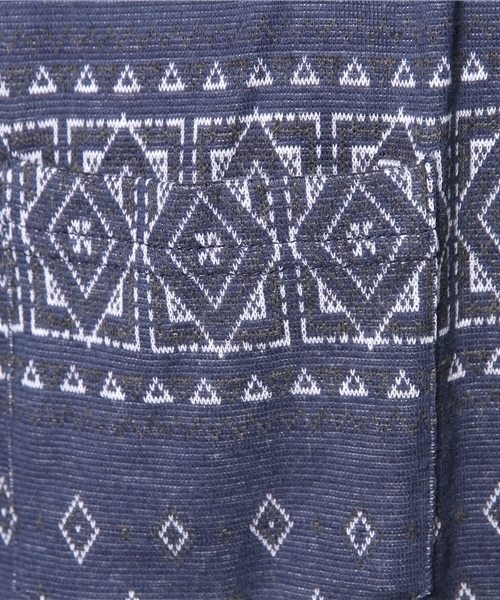 BEAMS（ビームス）の「○WASH'N'MADE×BEAMS / 別注 バンダナジャカード（Tシャツ/カットソー・メンズ・グレー/グリーン系その他/ネイビー・MEDIUM/LARGE/SMALL）」の4枚目の写真