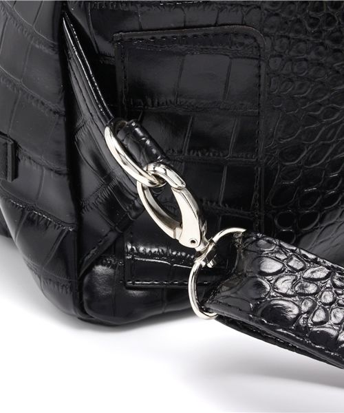 Kastane（カスタネ）の「【Kastane】クロコ4WAYリュック（ボストンバッグ・レディース・ホワイト/ブラック・FREE）」の6枚目の写真