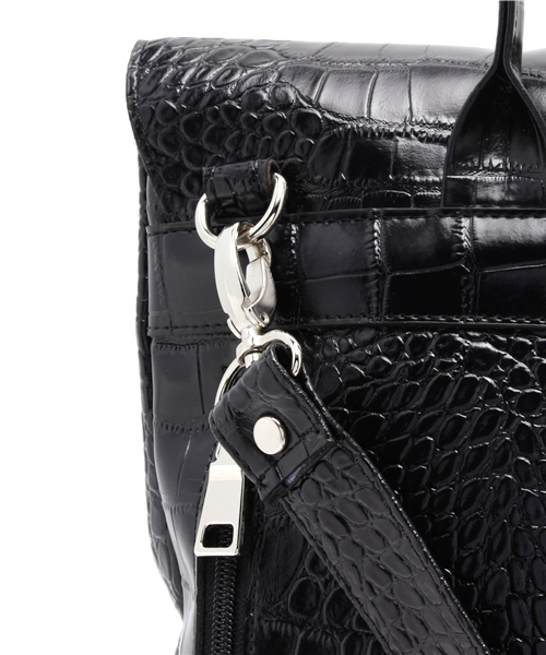 Kastane（カスタネ）の「【Kastane】クロコ4WAYリュック（ボストンバッグ・レディース・ホワイト/ブラック・FREE）」の7枚目の写真