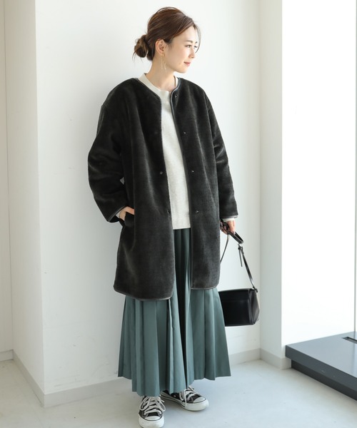 AMERICAN HOLIC(アメリカンホリック)の「クルーネック変形切替裏毛裏起毛プルオーバー*(スウェット・レディース・ホワイト系その他/チャコールグレー/ライトグレー/ブルー/ネイビー・M/L)」の7枚目の写真